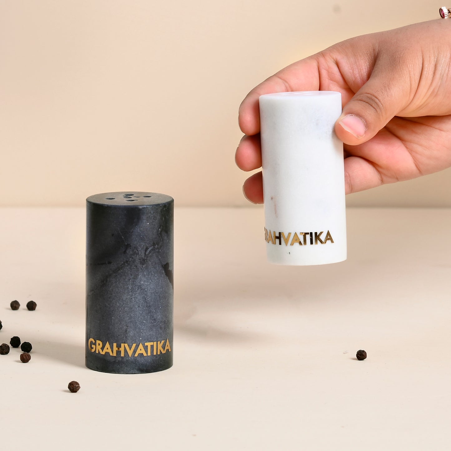 Marble Salt and Pepper Container Set Versatile Salt & Pepper Shakers Decorative Dispensers