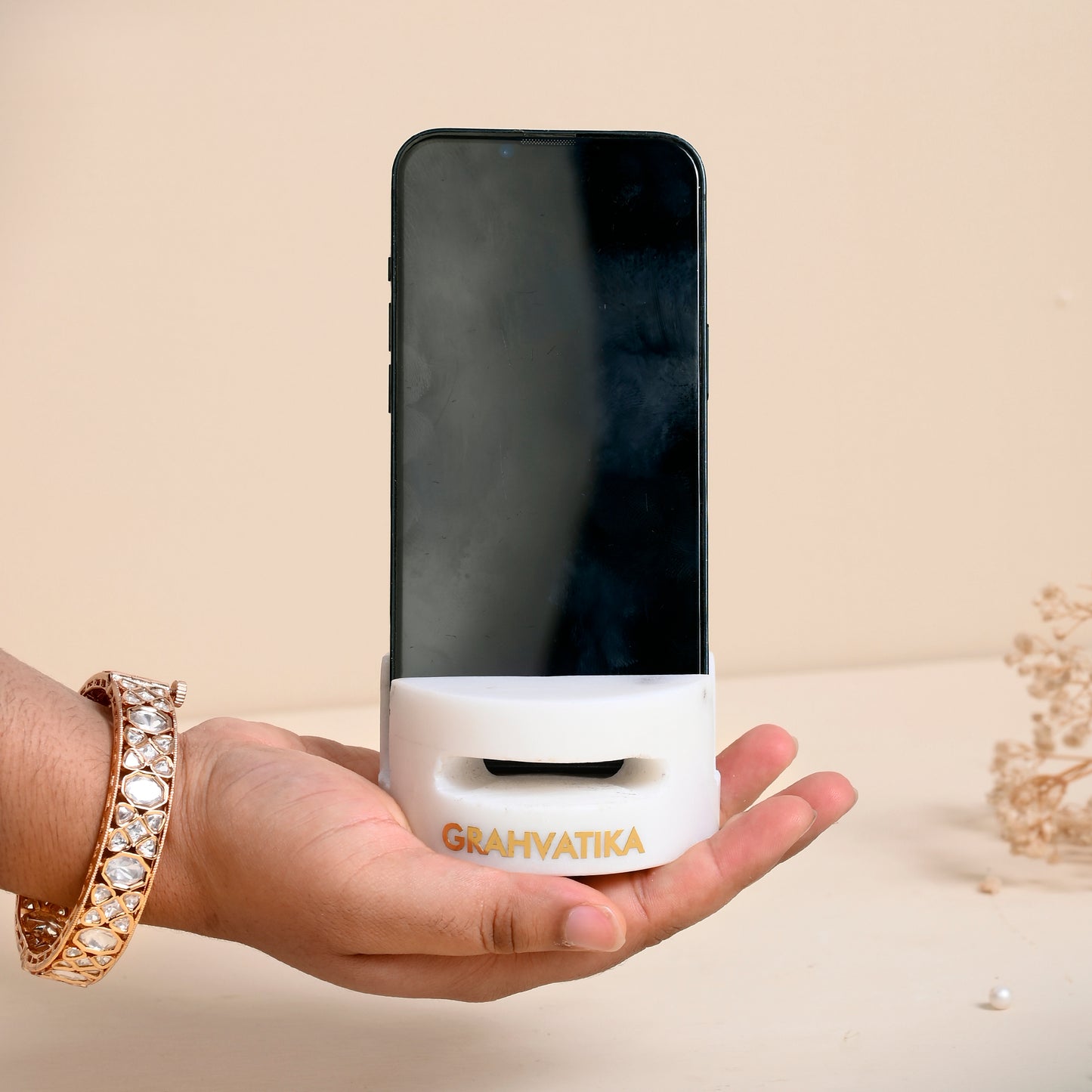 Luxurious Marble Mobile Phone Stand Holder Heavy Solid Real Stone Mobile Phone Holders Home Décor Showpiece