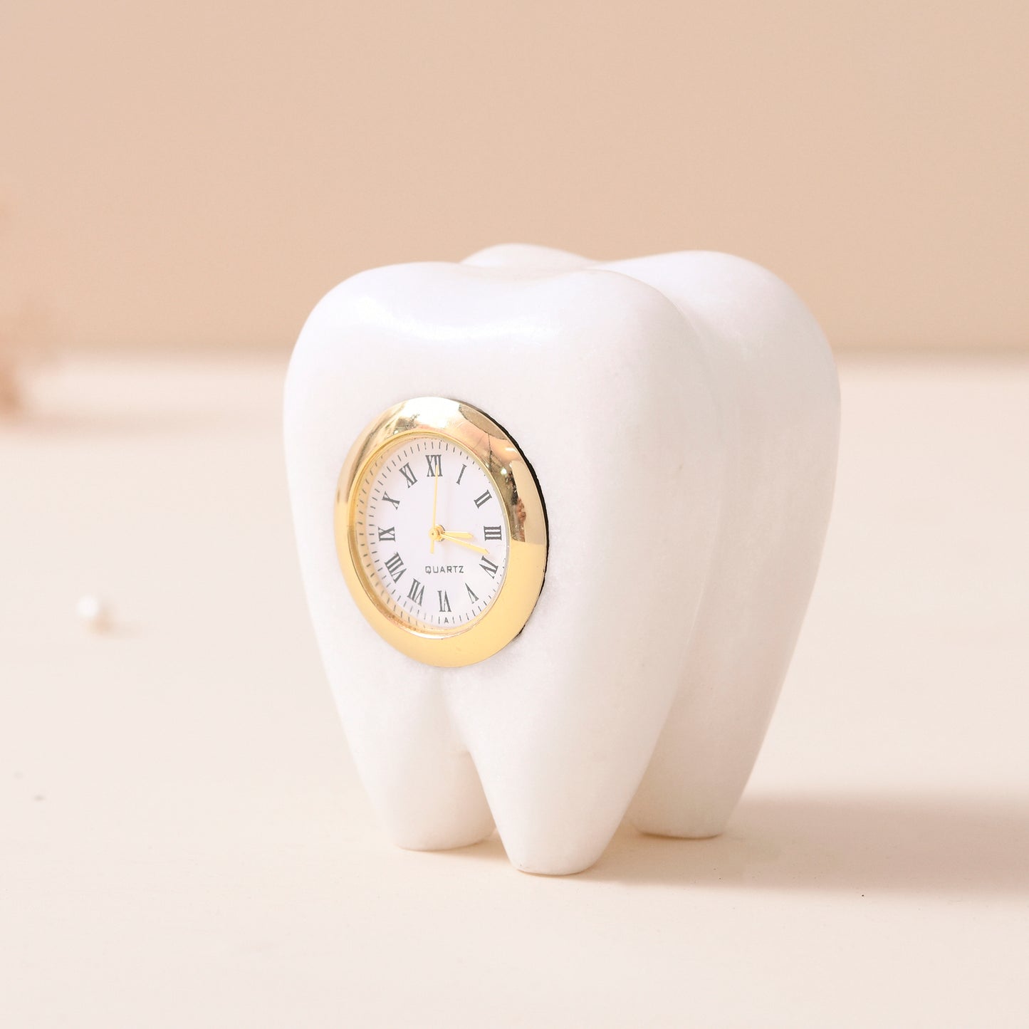 Tooth Shape Marble Table Clock, Unique Design Decorative Clock Showpiece, Ideal Gift for Dentists Day